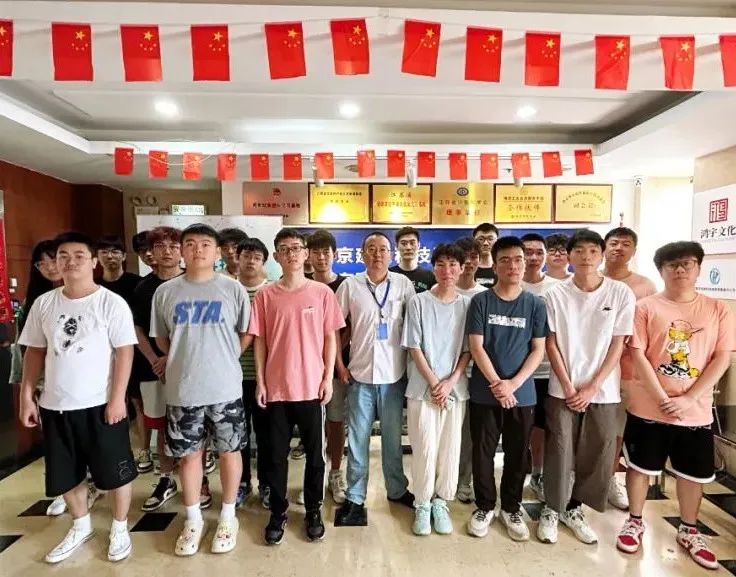 近期結(jié)班留影 | 百尺竿頭，更進一步，加